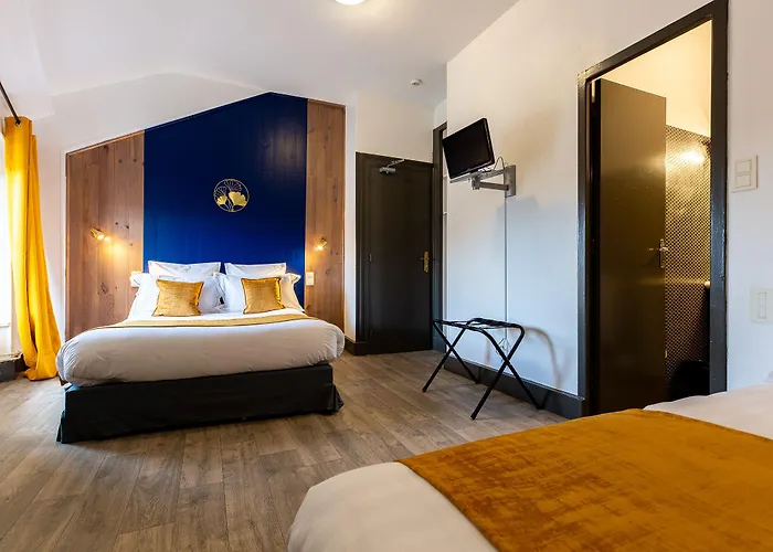 Grand 1899 Hotel *